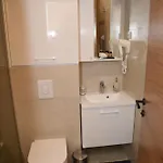 Zlatni Javor Twins Apartment *