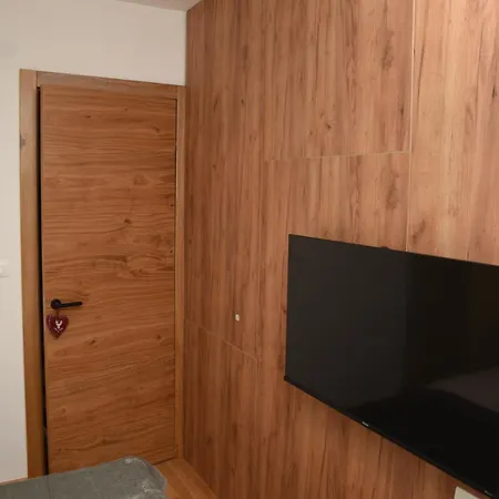 Apartman Zlatni Javor Twins